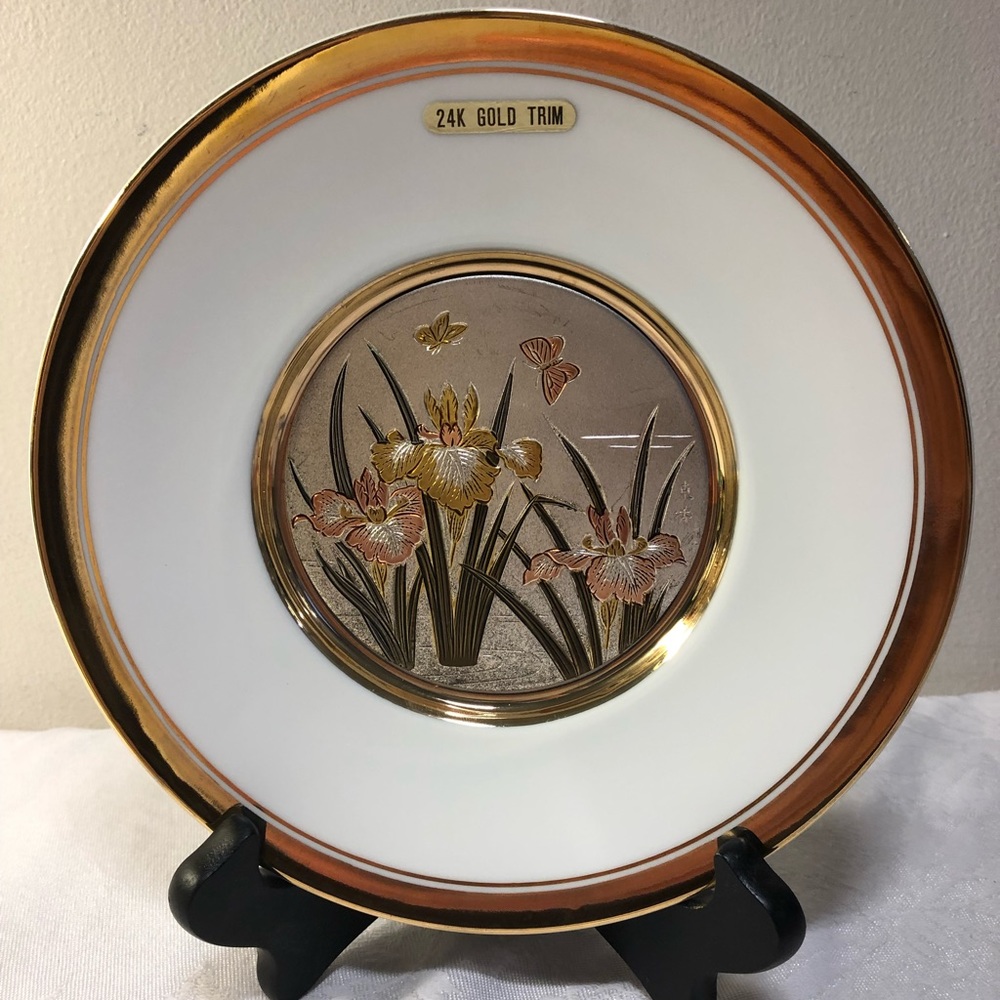 Vintage 1970s White Plate Gold and Silver  Flowers Japan Chokin 24kt Gold Edged